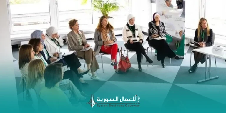 أيُّ تدريبٍ يفيد المرأة اقتصادياً في سوريا فعلاً: التدريب الذي ينتهي بدخلٍ أم الذي ينتهي بشهادةٍ؟